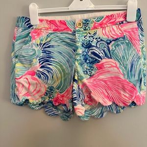 Lilly Pulitzer Buttercup Shorts size 4  with 5inch inseam